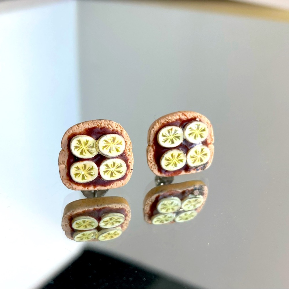 Nutella with bananas stud earrings